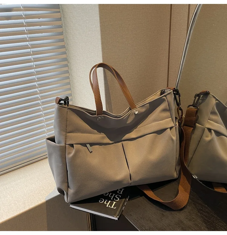 Stylish Women's Nylon Tote Bag Large Capacity Multiple Pockets Lightweight Casual Shoulder Bag for Daily Commute Shopping