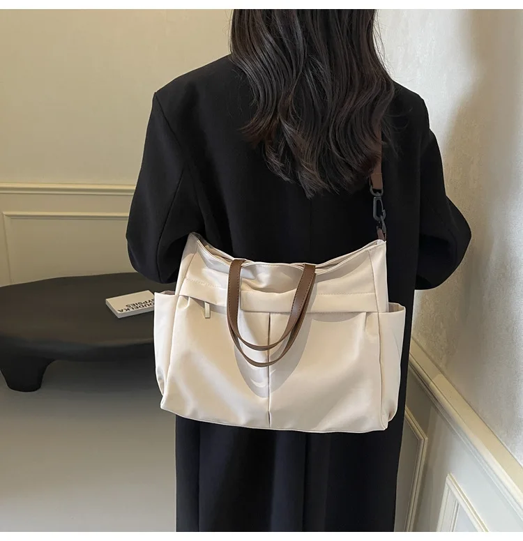 Stylish Women's Nylon Tote Bag Large Capacity Multiple Pockets Lightweight Casual Shoulder Bag for Daily Commute Shopping