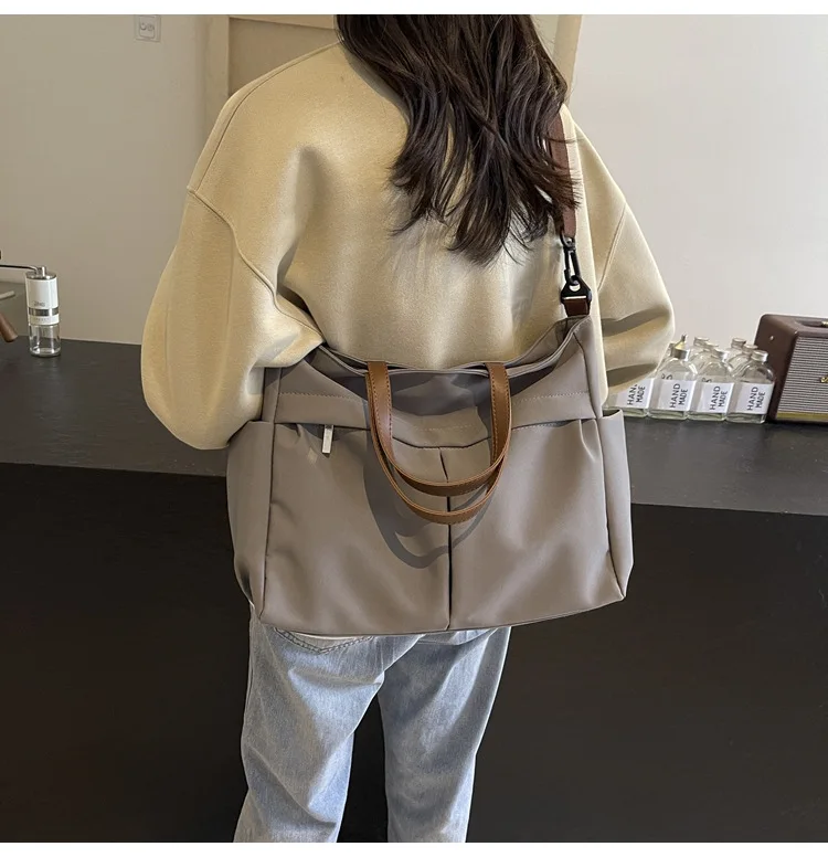 Stylish Women's Nylon Tote Bag Large Capacity Multiple Pockets Lightweight Casual Shoulder Bag for Daily Commute Shopping