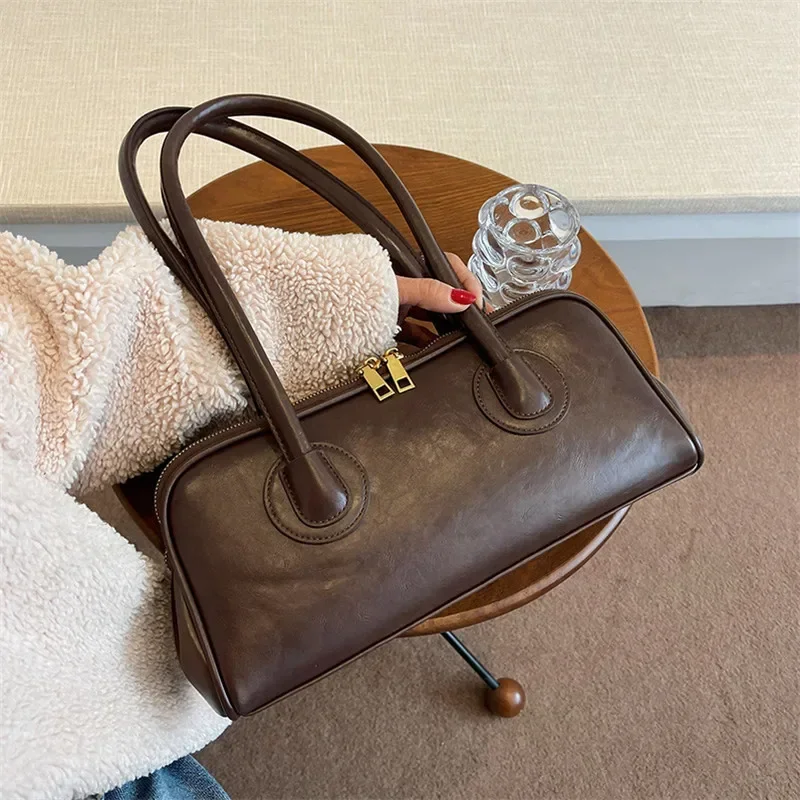 Classic Leather Handbag, Retro Simple Underarm Bag, Elegant Stylish Tote Bag for Women Everyday Casual Versatile Shoulder Bag