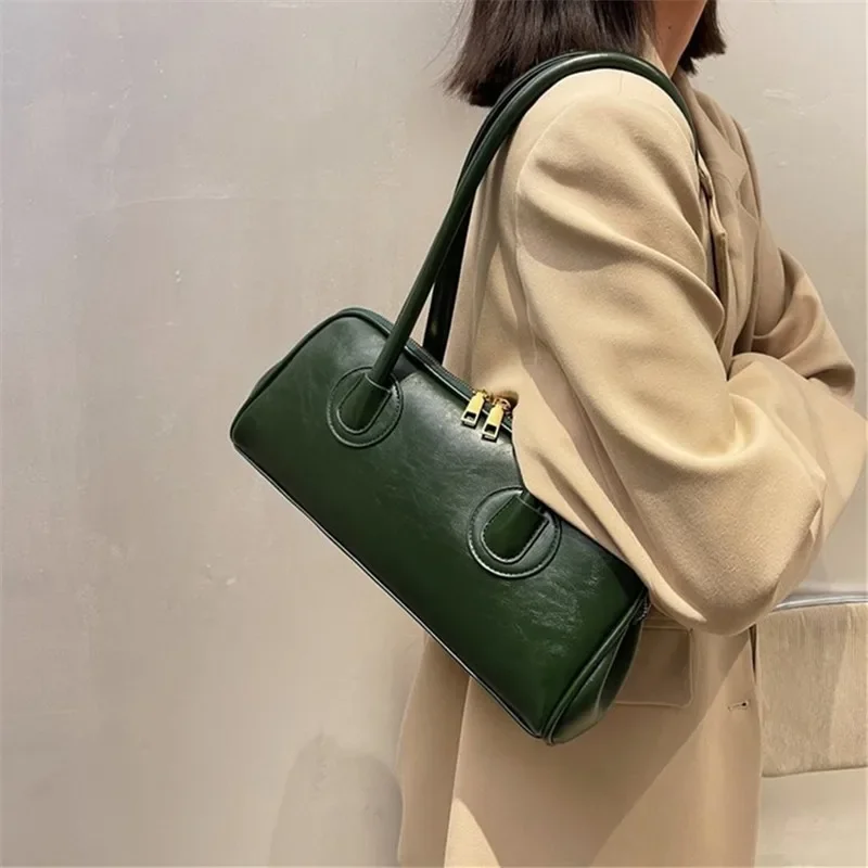 Classic Leather Handbag, Retro Simple Underarm Bag, Elegant Stylish Tote Bag for Women Everyday Casual Versatile Shoulder Bag