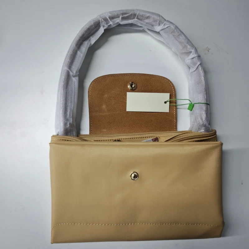 Sac hobo pliable classique en nylon, sac à main à bandoulière pour femmes avec design brodé