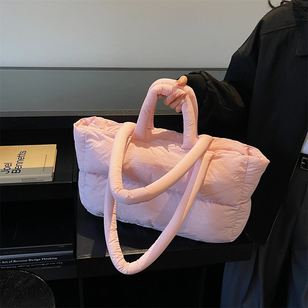 2025 Winter Latest Trend Women Shoulder Tote Bags Space Cotton Padded Large Capacity Shopper Totes Quality Commute Handbags Lady