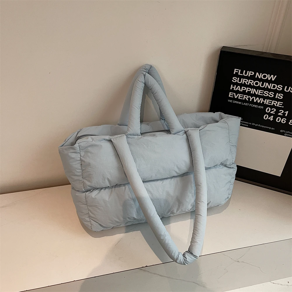 2025 Winter Latest Trend Women Shoulder Tote Bags Space Cotton Padded Large Capacity Shopper Totes Quality Commute Handbags Lady