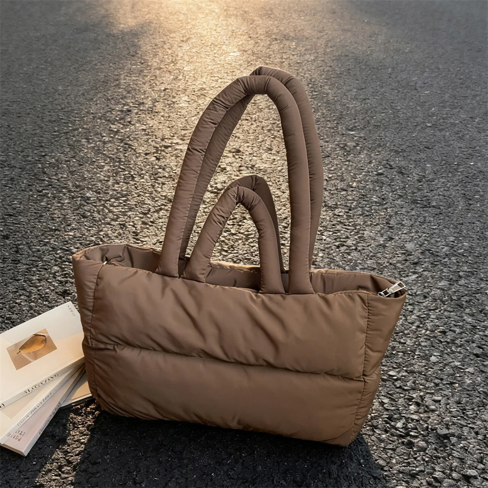 2025 Winter Latest Trend Women Shoulder Tote Bags Space Cotton Padded Large Capacity Shopper Totes Quality Commute Handbags Lady