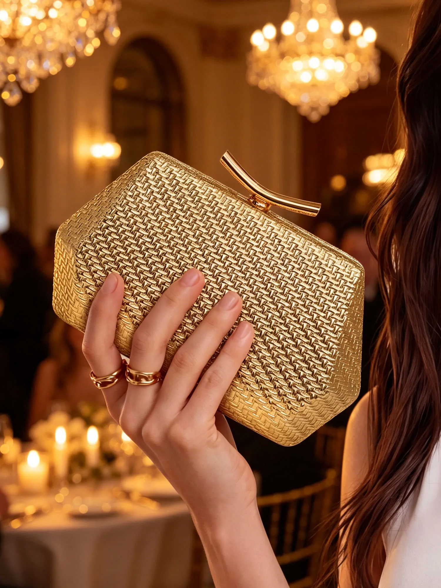 Light Luxury Woven Diamond Pattern Women's Evening Bag Simple Pure Colors Messenger Bag Suitable for Wedding and Party Occasions