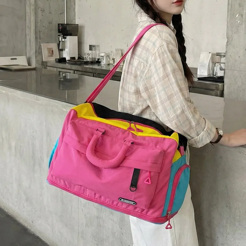 Fashion Dopamine Color Travel Duffle Bag, Expandable Weekend Overnight Bag, Ideal for Yoga, Short Trips, Gym, Weekend Getaways