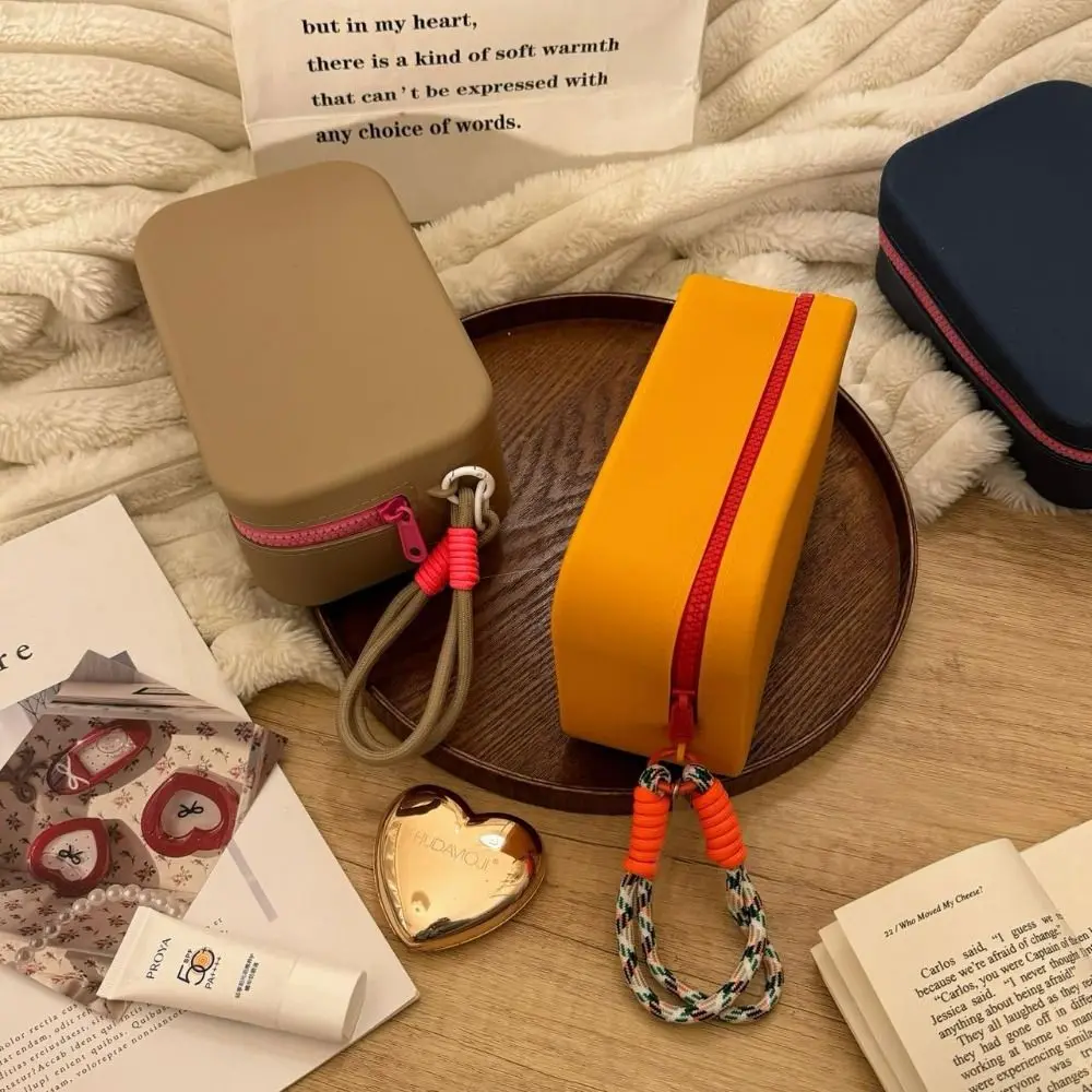 Zipper Pouch Silicone Storage Bag ID Credit Card Holder Lipstick Bags Silicone Makeup Holder Waterproof Large Capacity