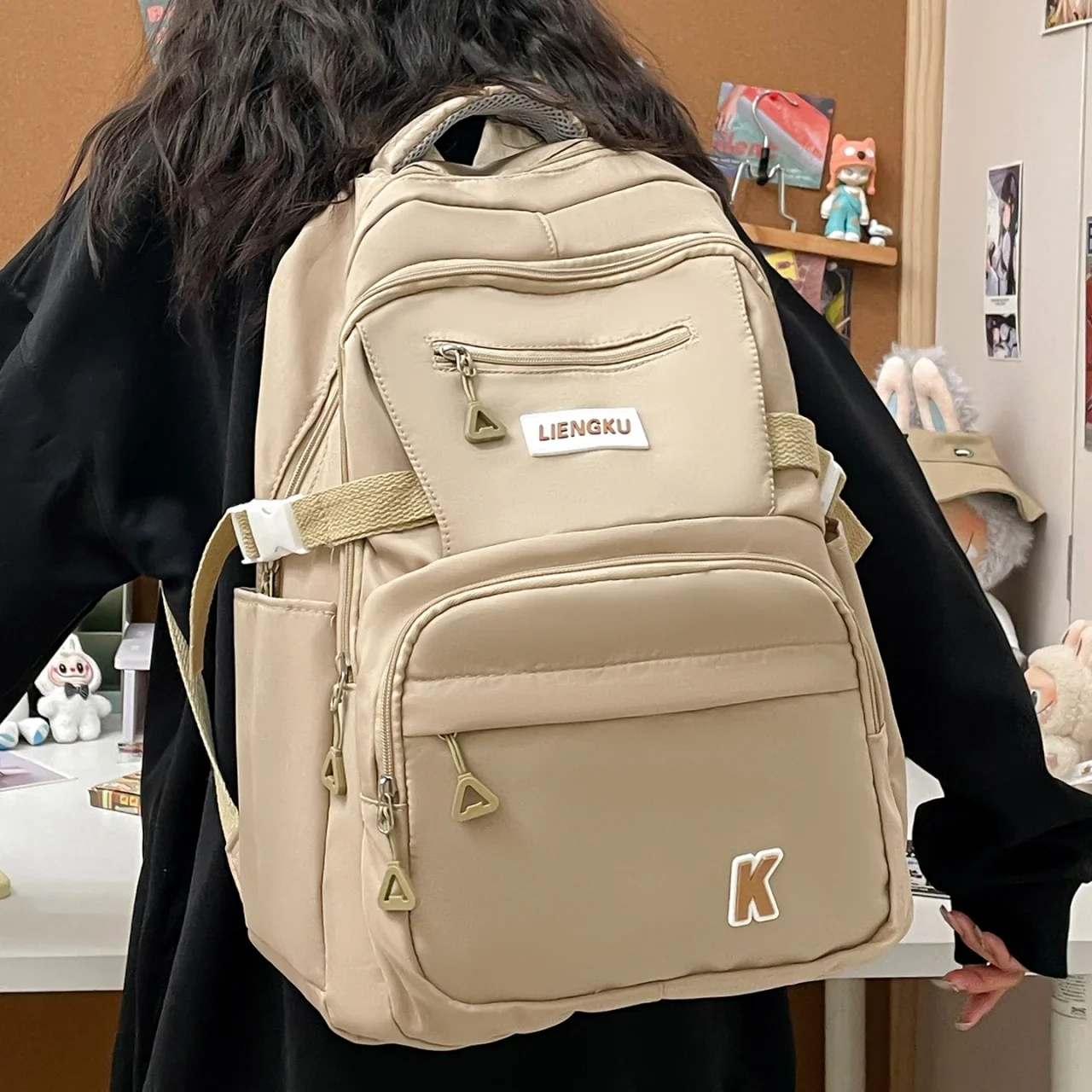Simple and Stylish College Student Backpack Nylon Lightweight Large Capacity Computer Backpack School Commuting Travel Bag