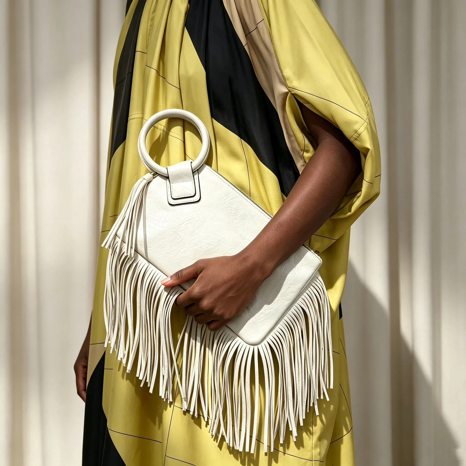 Vintage and personalized women's fringed clutch bag, fashionable street style Y2K handbag
