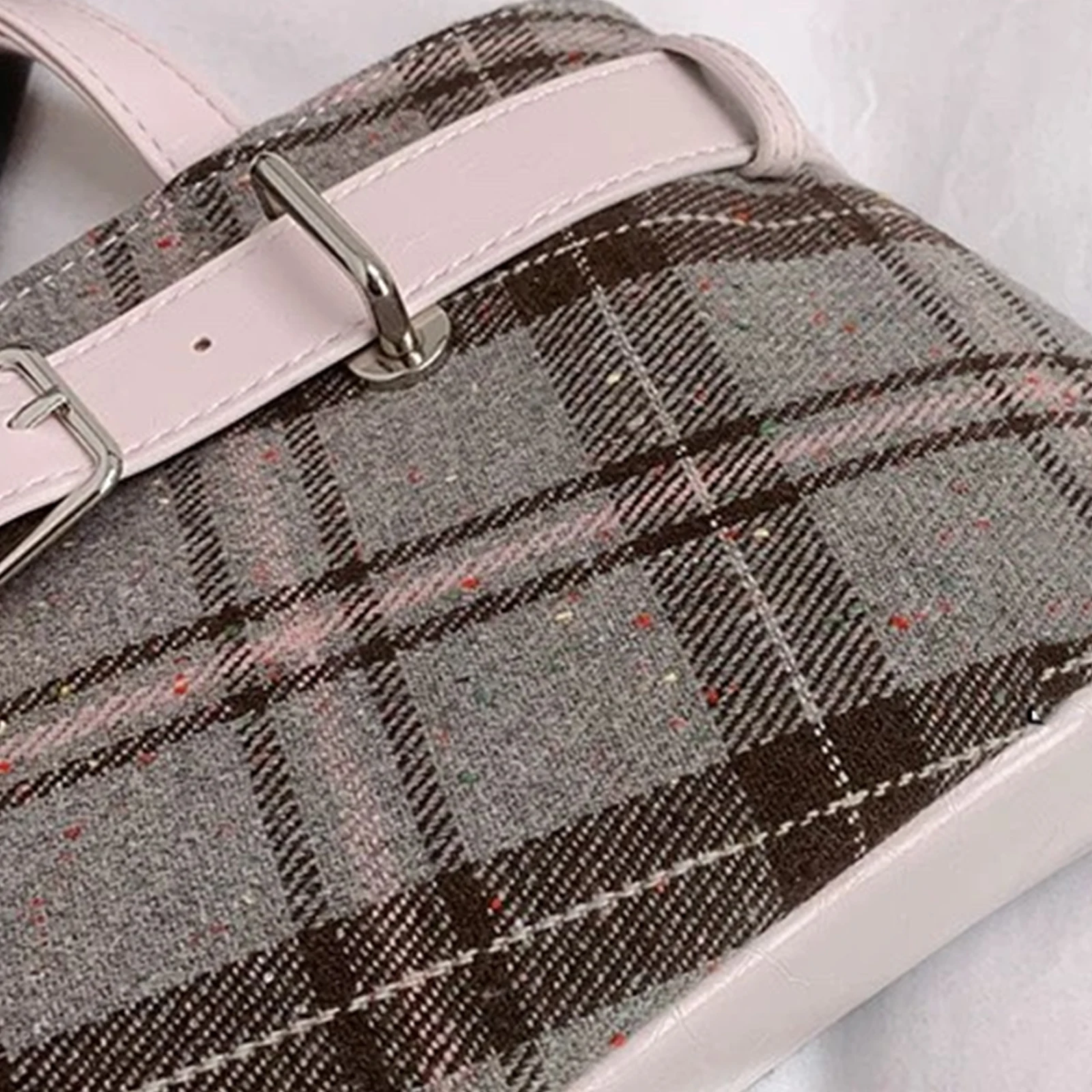 Women Fashion PU Leather Checkered Shoulder HandBag With Zipper Canvas Plaid Underarm Bag One Shoulder Armpit Bag W/Bell Pendant