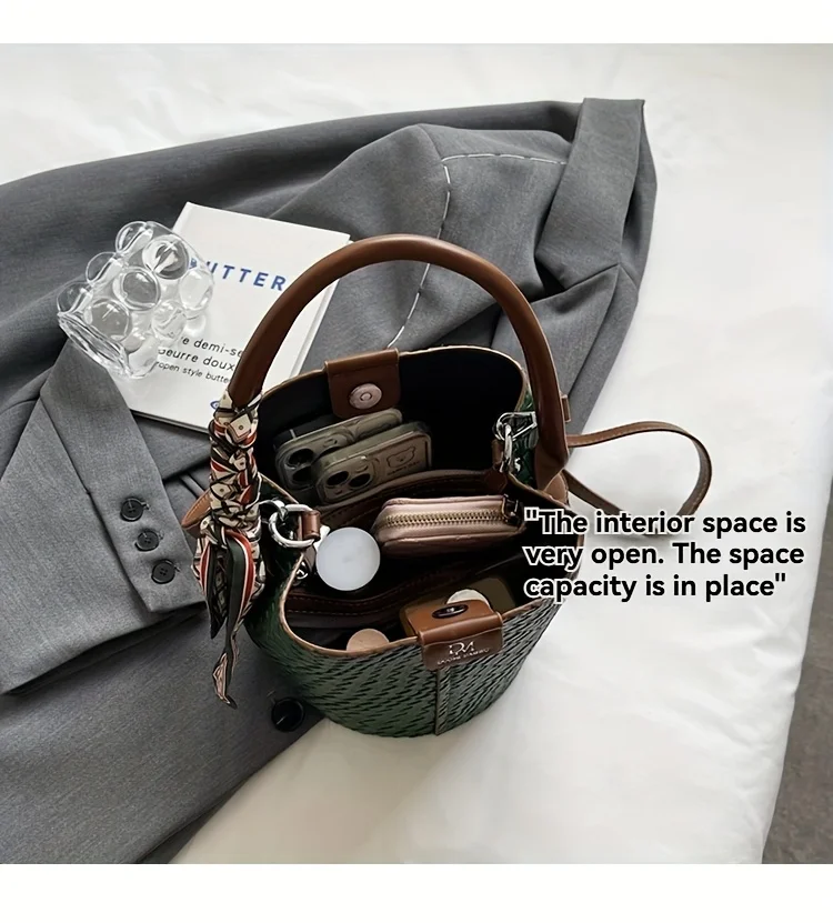 Fashionable Women's Bucket Bag, Stylish Solid Color Woven Effect Handbag Shoulder Bag and Crossbody Bag, Can Be Carried By Hand
