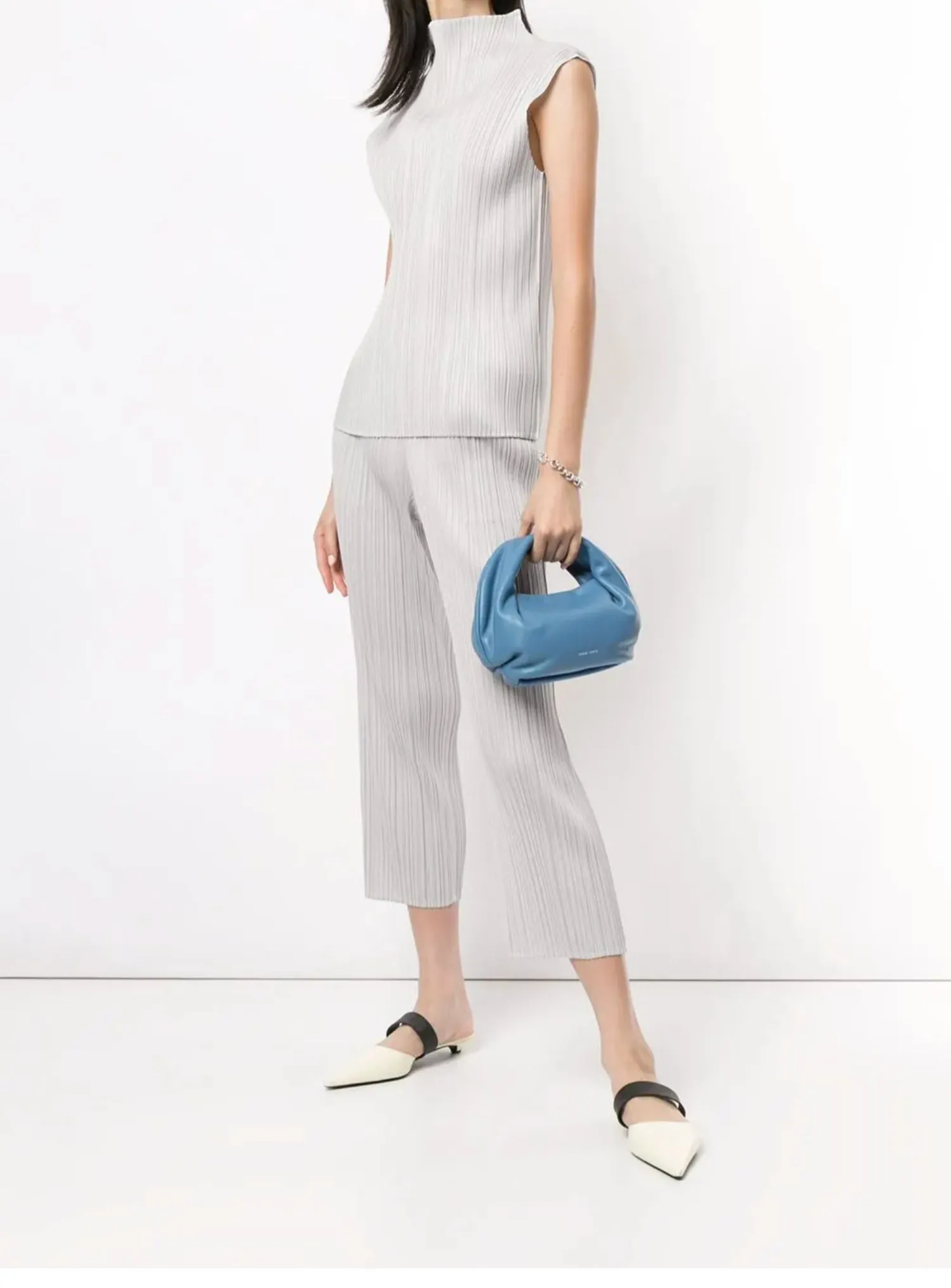 ALSEY Miyake Pleated Korean Style Sleeveless High Collar Tops Women's 2025 Summer New Simple Slim Solid Color T-shirt Clothing