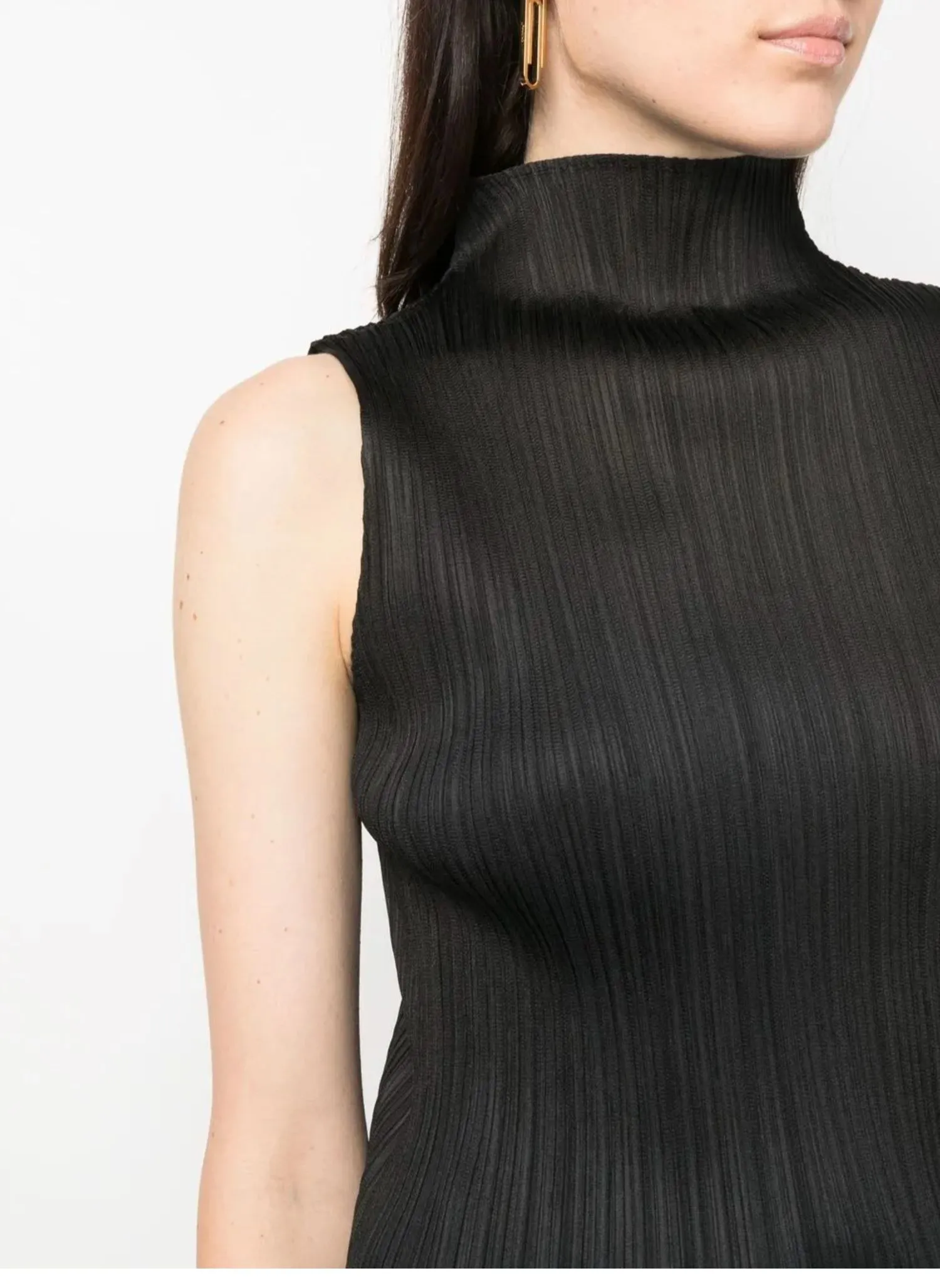 ALSEY Miyake Pleated Korean Style Sleeveless High Collar Tops Women's 2025 Summer New Simple Slim Solid Color T-shirt Clothing