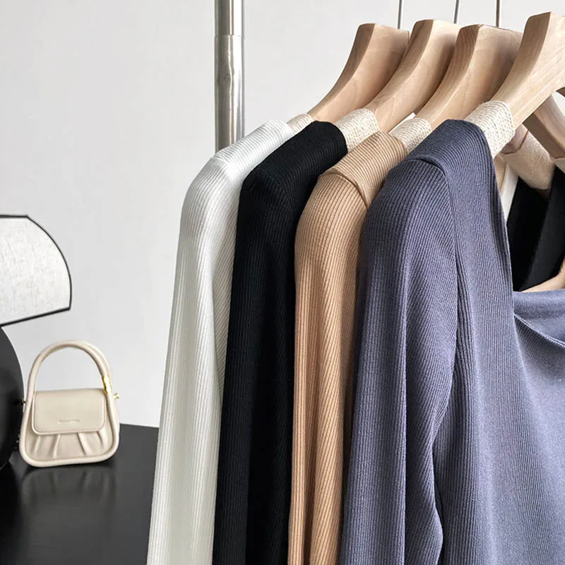 Long-sleeved square-neck t-shirt women's slim-fit exposed collarbone low-neck short top bottoming shirt