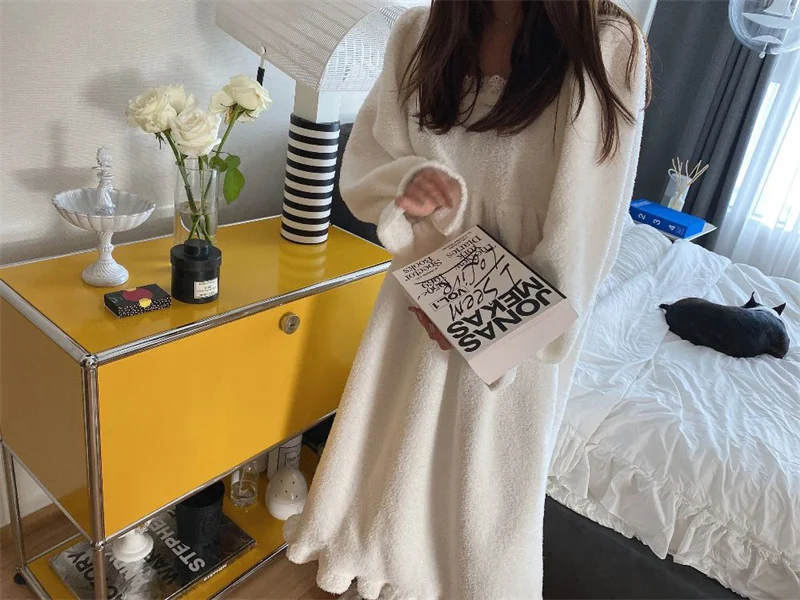 Pajama Long Dress Women's 2023 Autumn/Winter New Korean Version Loose and Warm Flannel Home Lazy Dress ins Commuter Solid Square