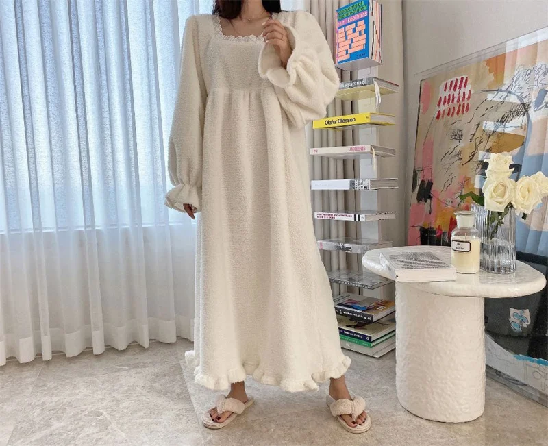 Pajama Long Dress Women's 2023 Autumn/Winter New Korean Version Loose and Warm Flannel Home Lazy Dress ins Commuter Solid Square