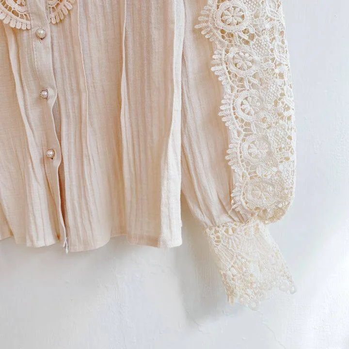 Women Chiffon Button Turtleneck Shirt Chic Elegant Floral Lace Fluffy Long Sleeve Top Fashion Hollow Oversize White Blouse 2025