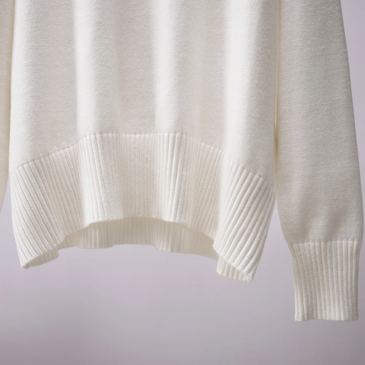 Bornladies Women Turtleneck Sweater CHIC Autumn Winter Thick Warm Pullover Top Oversized Casual Loose Knitted Jumper Female Pull