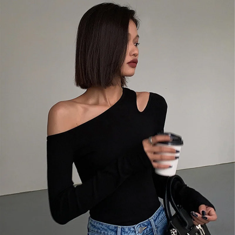 Fashion Skew Collar Off-shoulder Long-sleeved T-shirts Women Spring 2024 New Solid Slim Fit Crop Top Sexy Hollow Out Tees Shirts