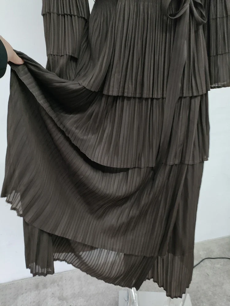 YUDX Miyake Pleated Spliced Ruffles Trench Coat Women Lapel Full Flare Sleeve Single Button Solid Color New 2025 Outwear Tops