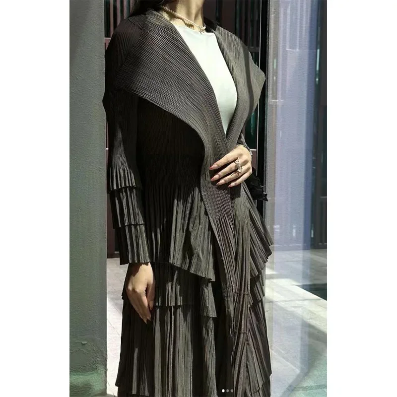 YUDX Miyake Pleated Spliced Ruffles Trench Coat Women Lapel Full Flare Sleeve Single Button Solid Color New 2025 Outwear Tops