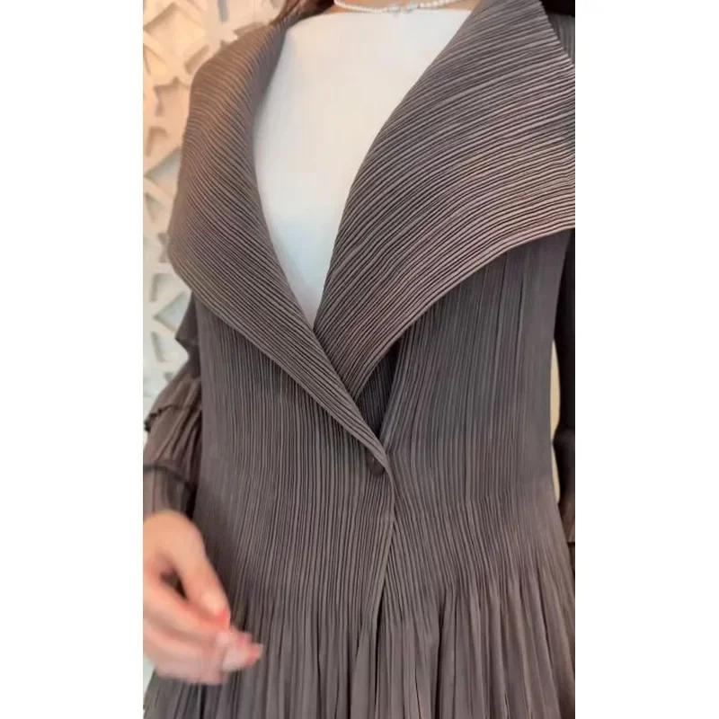 YUDX Miyake Pleated Spliced Ruffles Trench Coat Women Lapel Full Flare Sleeve Single Button Solid Color New 2025 Outwear Tops