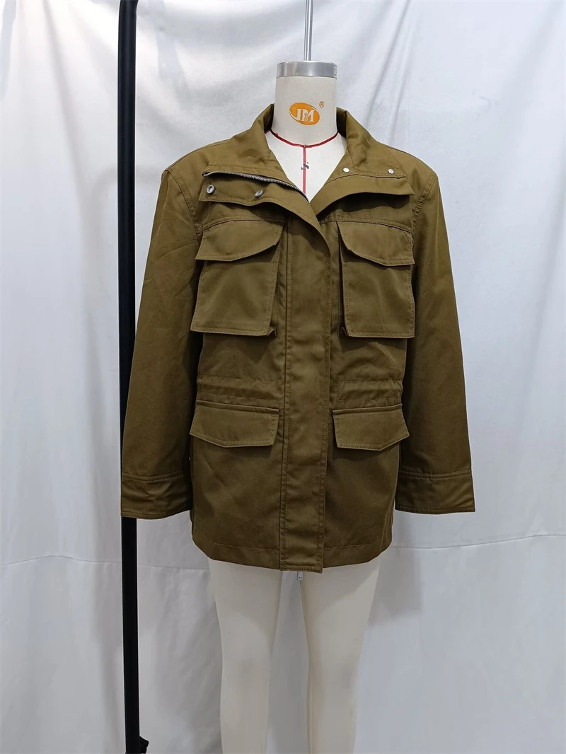 KEYANKETIAN 2024 Autumn/Winter New Women's Short Trench Coat Safari Style Pockets Decoration Zipper High Neck Blazer Outerwear