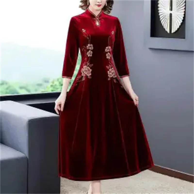 Mrs. Kuo, 300 Pounds Loose Fit, Belly Covering, Warm Gold Velvet Dress, Women's Cheongsam Dress, Improved Version, Female Trendy