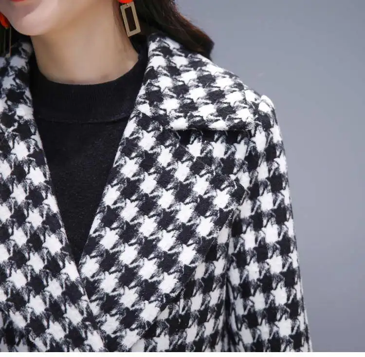 2026 Fashion Spring Plaid Woolen Jacket Ladies Clothing Elegant Slim Temperament Long Outwear Windproof Women Windbreaker Coats