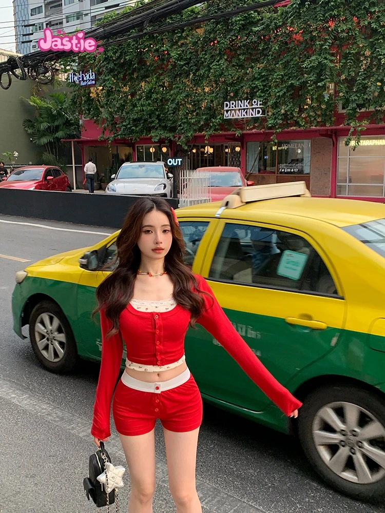 Chic Floral Print Cotton Shorts Women Summer Casual Elastic High Waist Eyelet Sweatshorts Woman Vintage Sweet Boho Shorts 2024