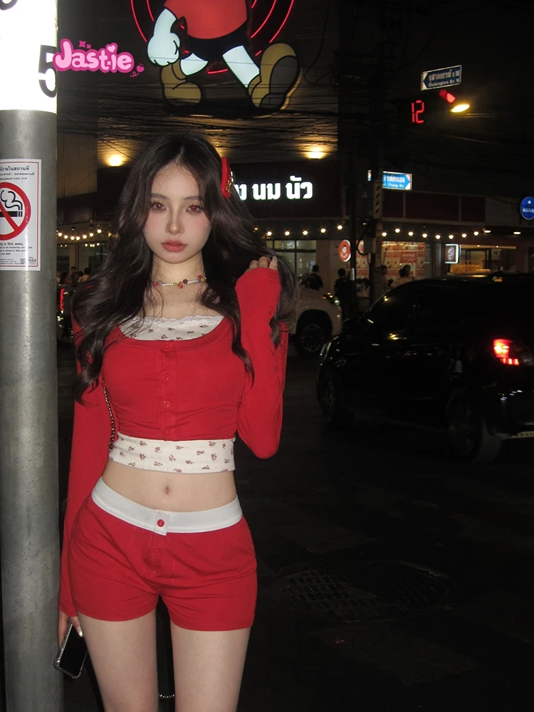 Chic Floral Print Cotton Shorts Women Summer Casual Elastic High Waist Eyelet Sweatshorts Woman Vintage Sweet Boho Shorts 2024