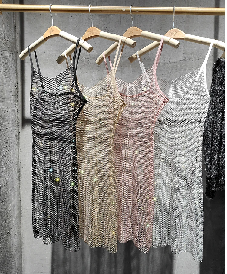 Bungee Sexy Slim Slim Women's 2024 Summer New Bright Diamond Crystal Temperament Bag Hip Sling Mid-length Dress Fashion Trend