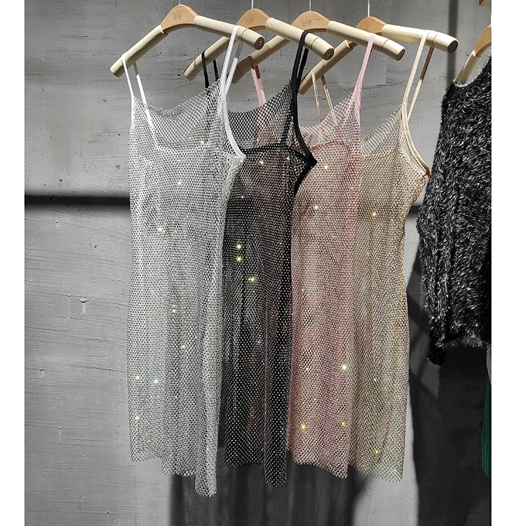 Bungee Sexy Slim Slim Women's 2024 Summer New Bright Diamond Crystal Temperament Bag Hip Sling Mid-length Dress Fashion Trend