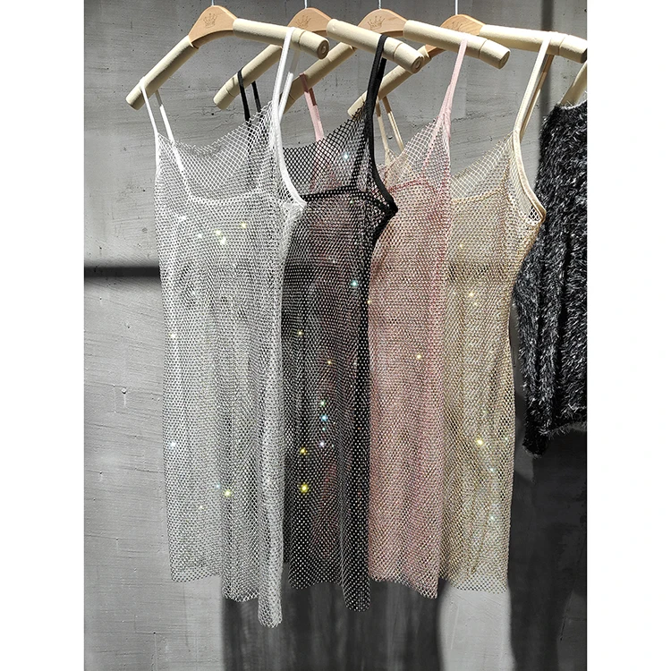 Bungee Sexy Slim Slim Women's 2024 Summer New Bright Diamond Crystal Temperament Bag Hip Sling Mid-length Dress Fashion Trend