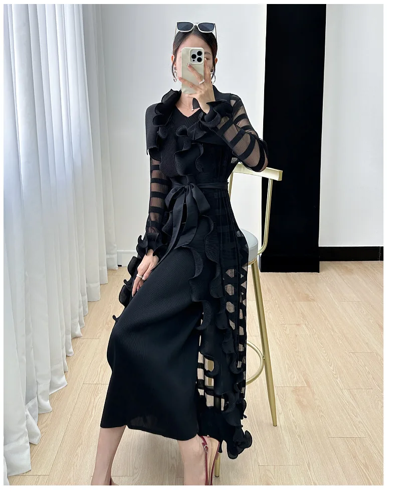Miyake Women's Dress Women's Fall 2024 New Ruffle Edge Solid Color Versatile Elegant Tank Top Dress Pleated Windbreaker