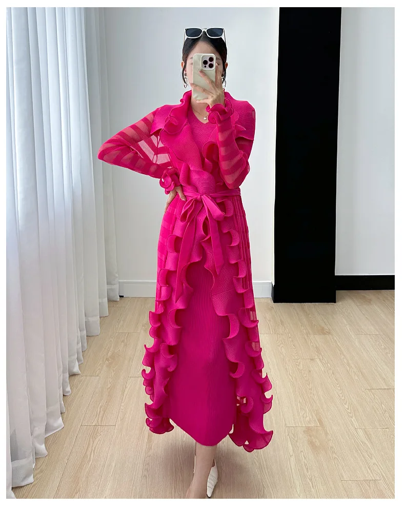 Miyake Women's Dress Women's Fall 2024 New Ruffle Edge Solid Color Versatile Elegant Tank Top Dress Pleated Windbreaker