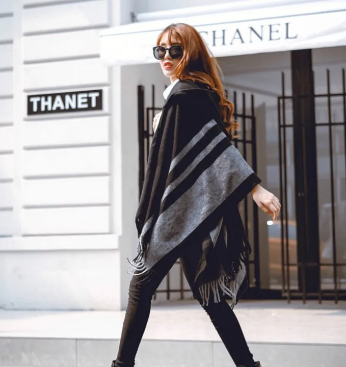 Women Cloak Hooded Sweaters Knit Batwing Top Poncho With Hood Cape Coat Tassel Sweater Outwear Leasure Style Clothes