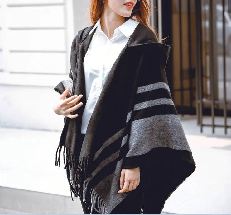 Women Cloak Hooded Sweaters Knit Batwing Top Poncho With Hood Cape Coat Tassel Sweater Outwear Leasure Style Clothes