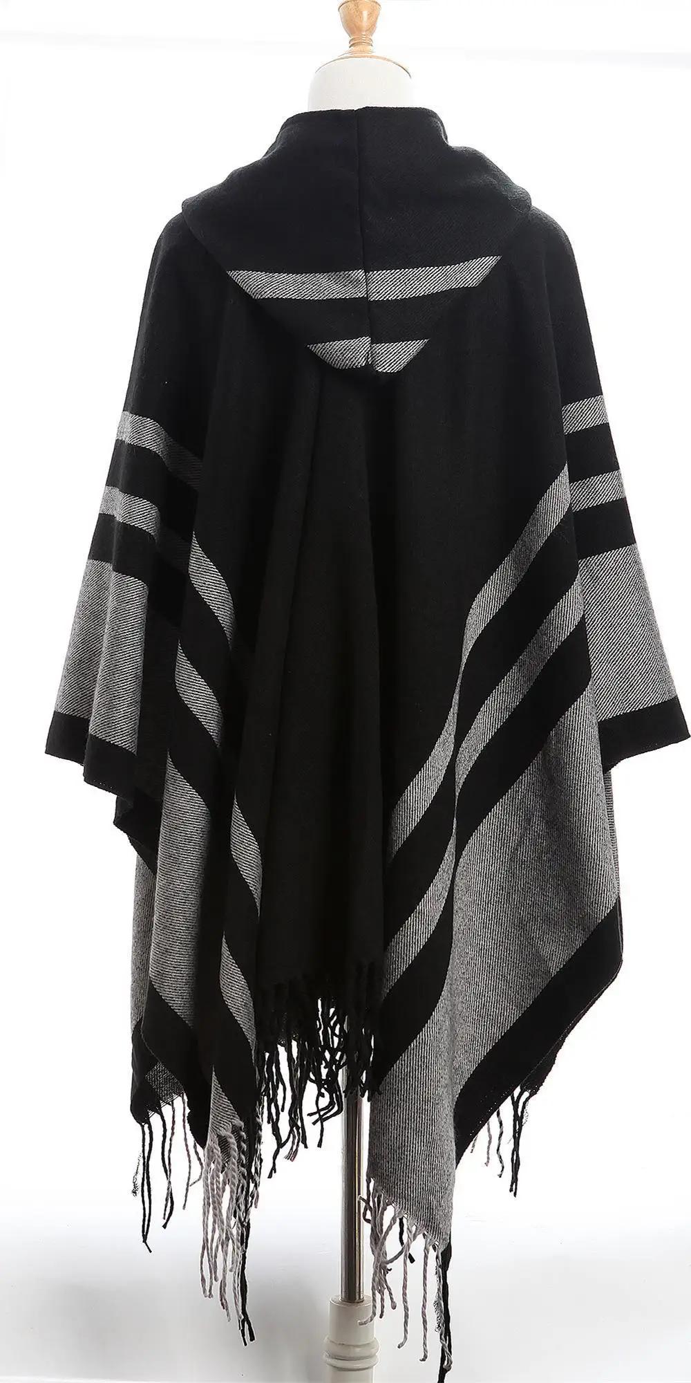 Women Cloak Hooded Sweaters Knit Batwing Top Poncho With Hood Cape Coat Tassel Sweater Outwear Leasure Style Clothes