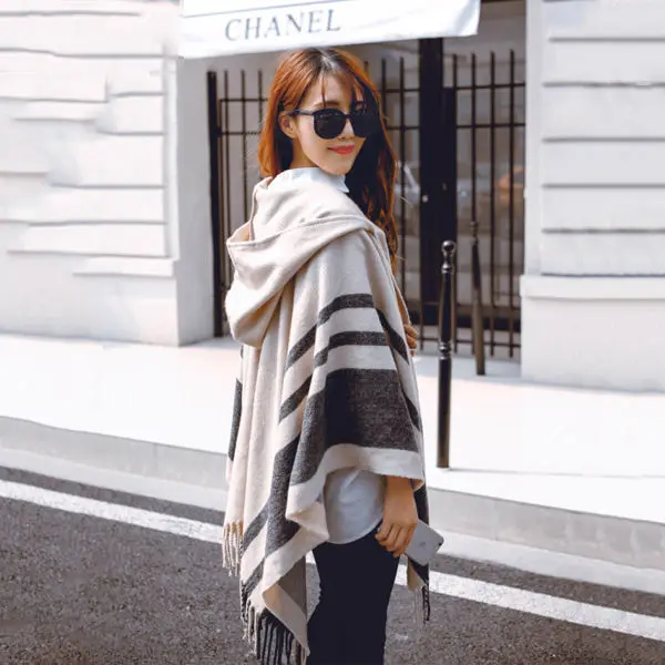 Women Cloak Hooded Sweaters Knit Batwing Top Poncho With Hood Cape Coat Tassel Sweater Outwear Leasure Style Clothes