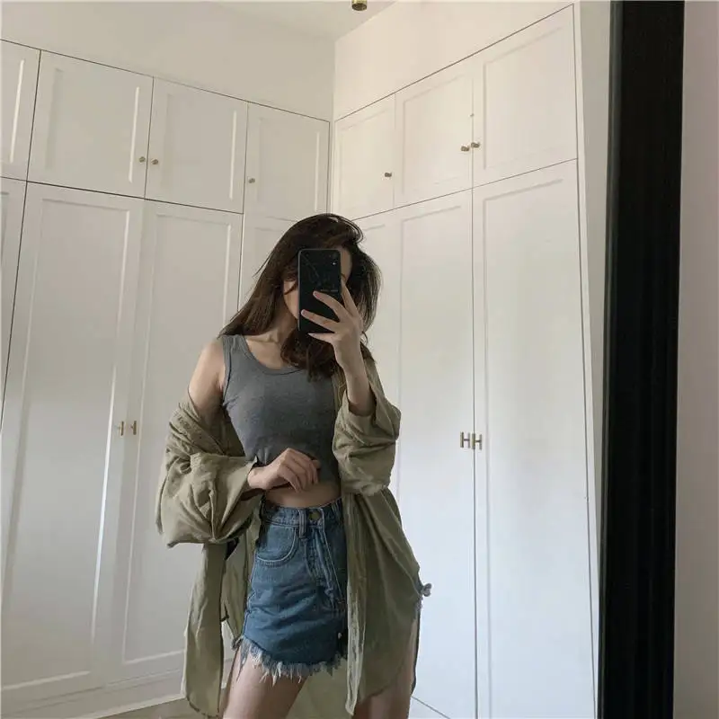 Black Knitted Round Neck Women T-shirt Sexy Sleeveless Camisole Crop Top Woman Tight Stretch Tank Top Ladies Tee Top Streetwear