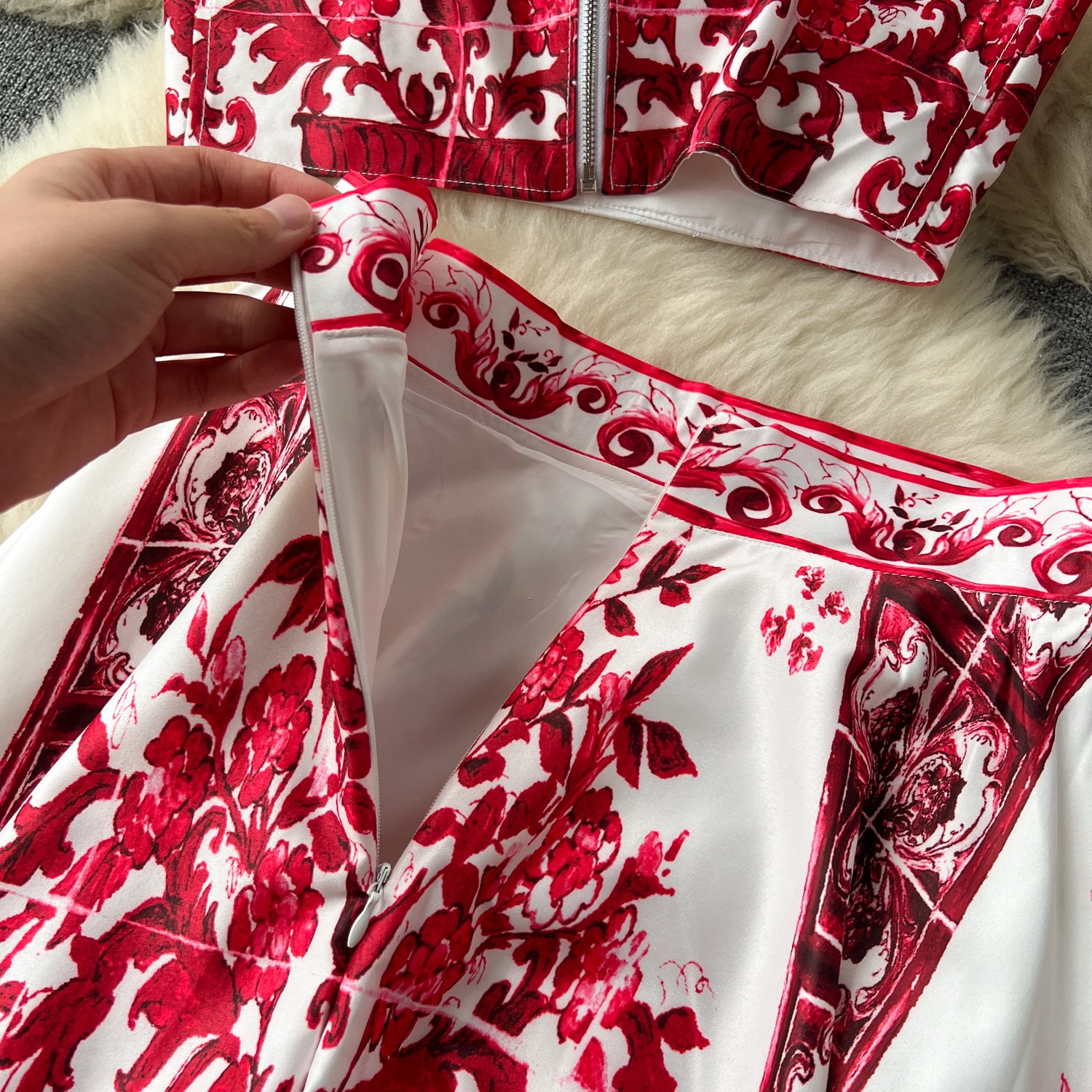 Summer Bohemain Blue And White Porcelain 2 Pieces Set Women Spaghetti Strap Padded Cup Tank Camis Tops + Print Long Skirt Suit
