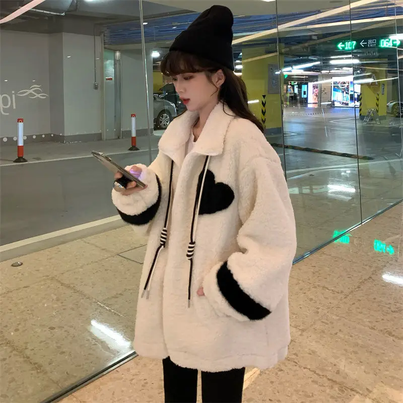 Women Jacket Lamb Plush Thickened Love Stand-up Collar Jacket Women Loose Korean Winter New Student Zipper Plus Fleece Top Tide