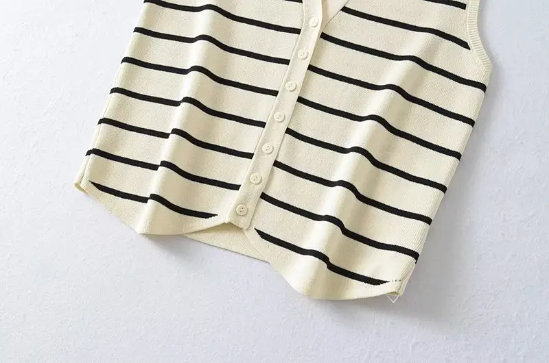 YENKYE 2023 Women Fashion Single Breasted Striped Tank Top Sexy Sleeveless Ladies Summer Crop Top