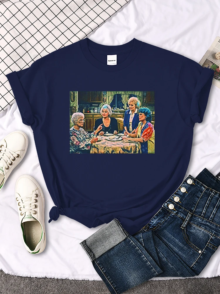 Short Sleeve T Shirt The Golden Girls Dinner Printing Woman T-Shirts Harajuku Vintage Women Tshirt O-neck Hip Hop Women's Shirts