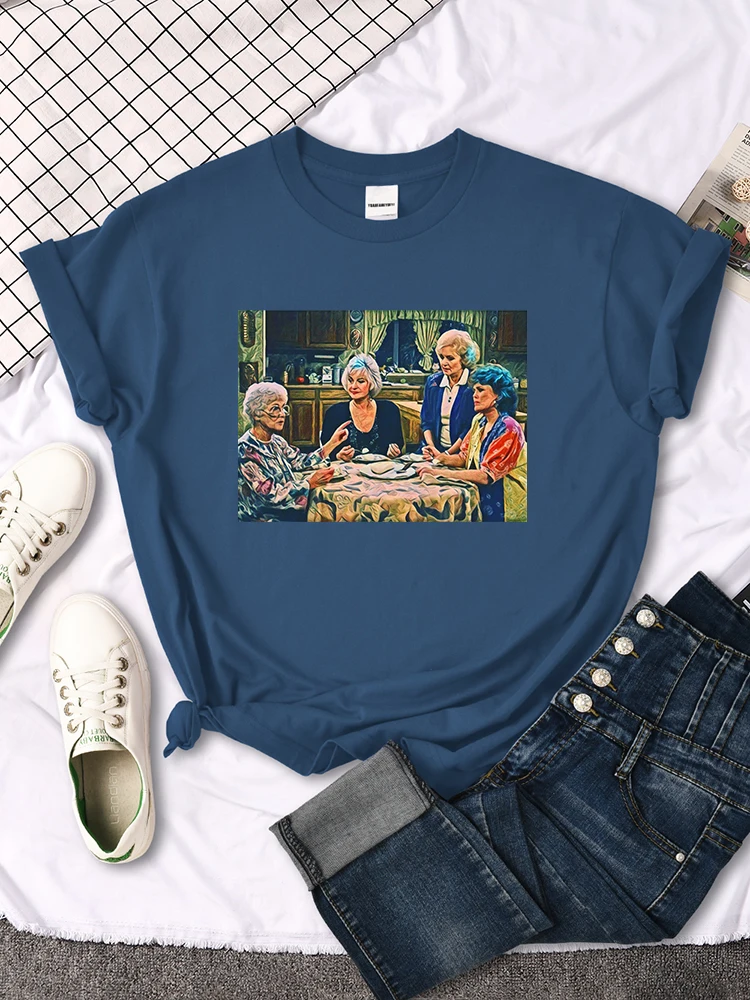 Short Sleeve T Shirt The Golden Girls Dinner Printing Woman T-Shirts Harajuku Vintage Women Tshirt O-neck Hip Hop Women's Shirts