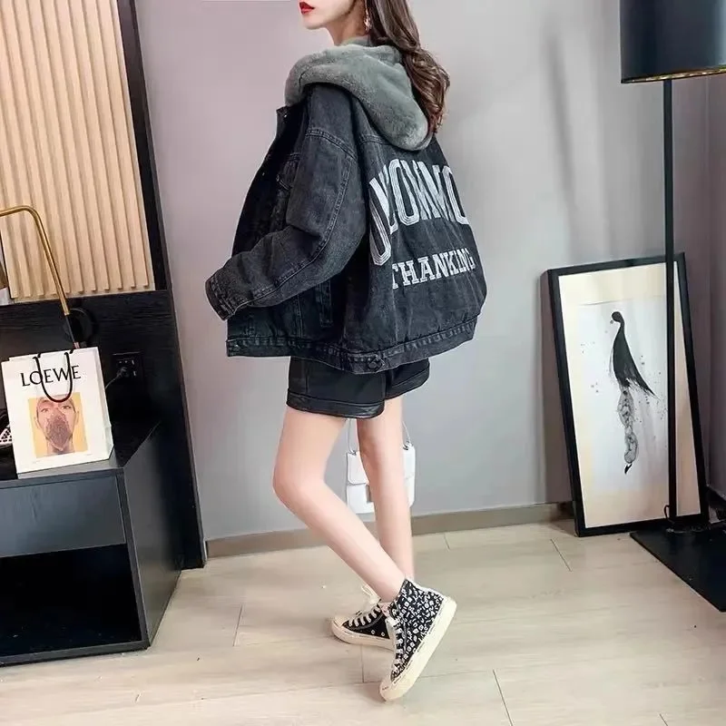 Plus Velvet Thickening 2022 Winter Denim Jacket Women's Hooded Embroidery Loose Warm Cotton Clothes Cotton Clothes Ins Tide W228