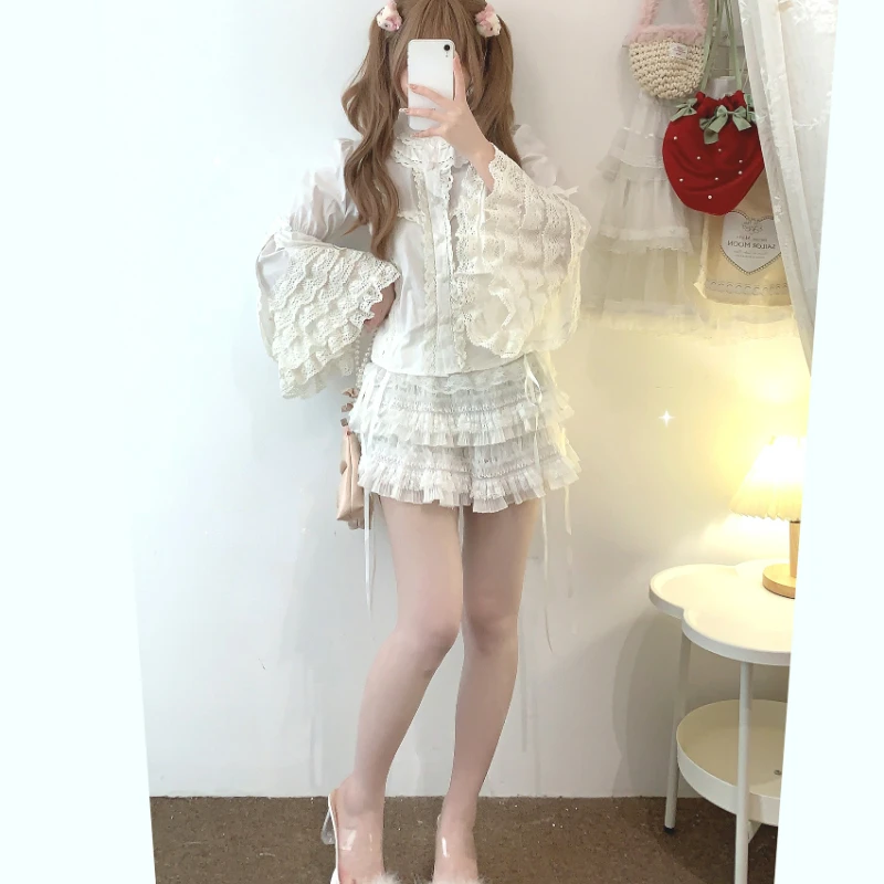 Japanese Gothic Lolita Style Shirts Women Victorian Vintage Lace Bow Long Sleeves Blouse Female Elegant Ruffles Collar Slim Tops