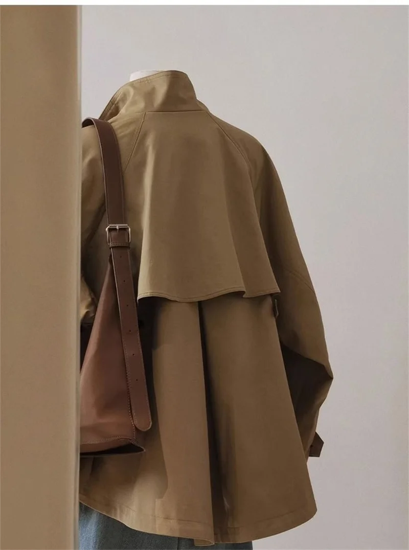 Female Double Layered Collar Trench Coat 2026 Autumn New Women's Color Contrast Design Sense Fashionable And Jacket With Lining